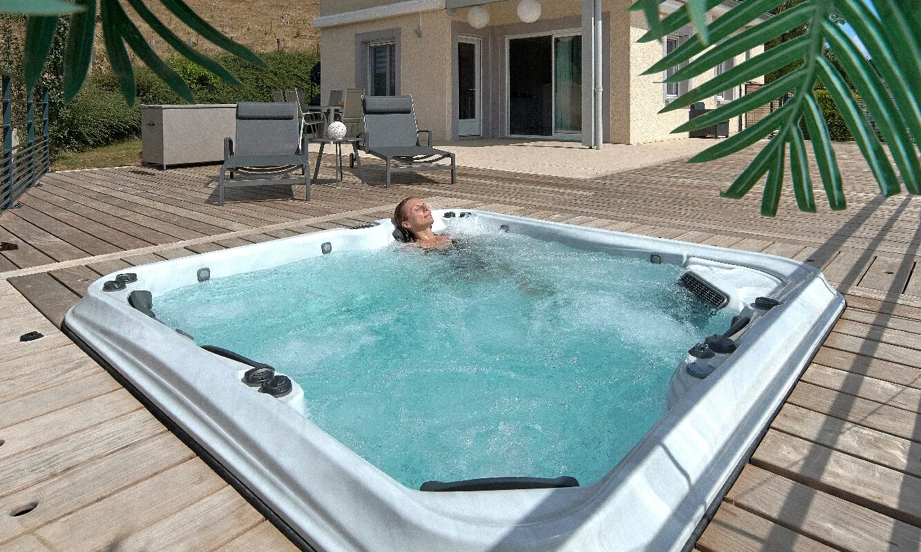 installation-spa-chambery-experience-piscine-spa