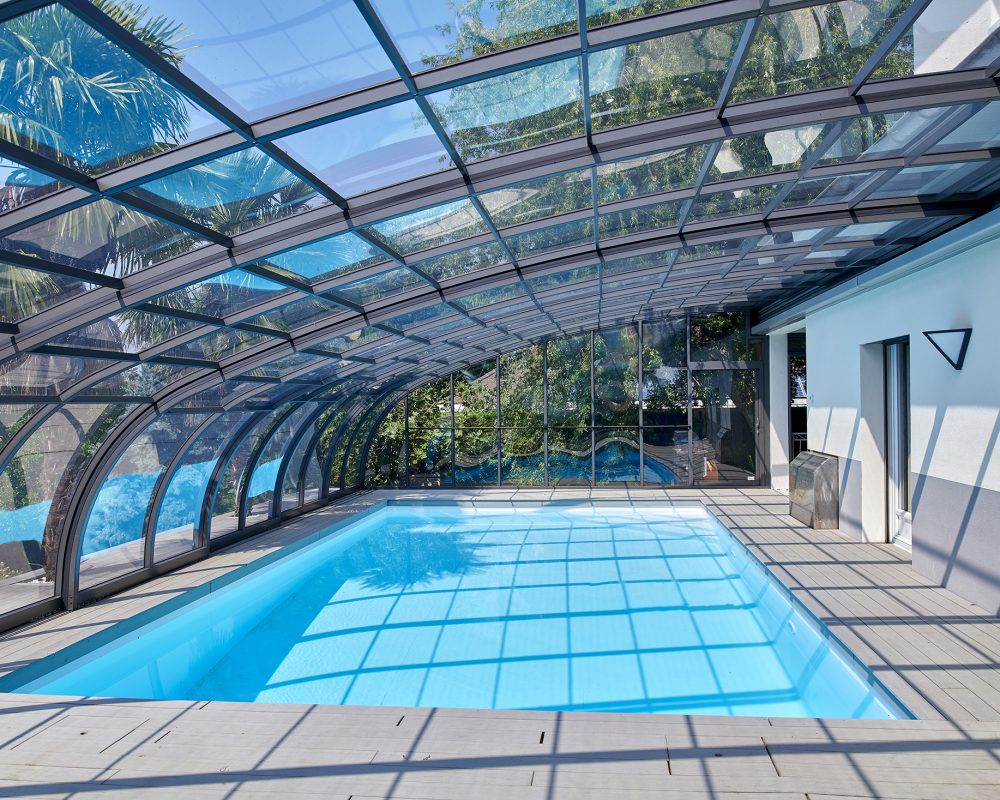 Abri haut mural sur mesure mobile, piscine de 9x5m