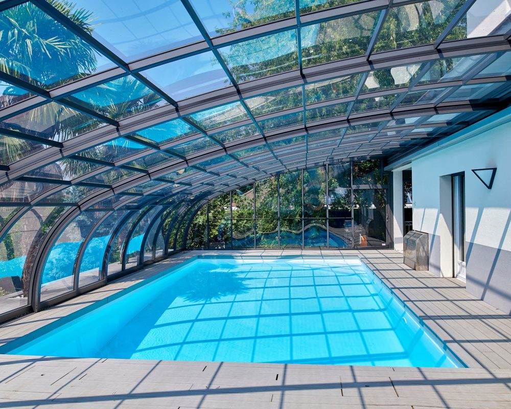 Abri haut mural sur mesure mobile, piscine de 9x5m